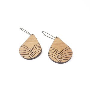 Larme Earrings