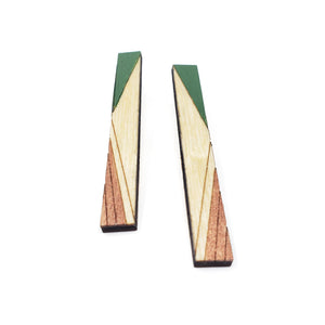 straight line studs - green