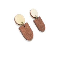 Load image into Gallery viewer, Catahoula Earrings