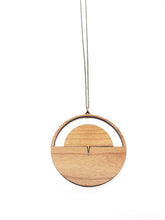 Load image into Gallery viewer, Cecile Necklace